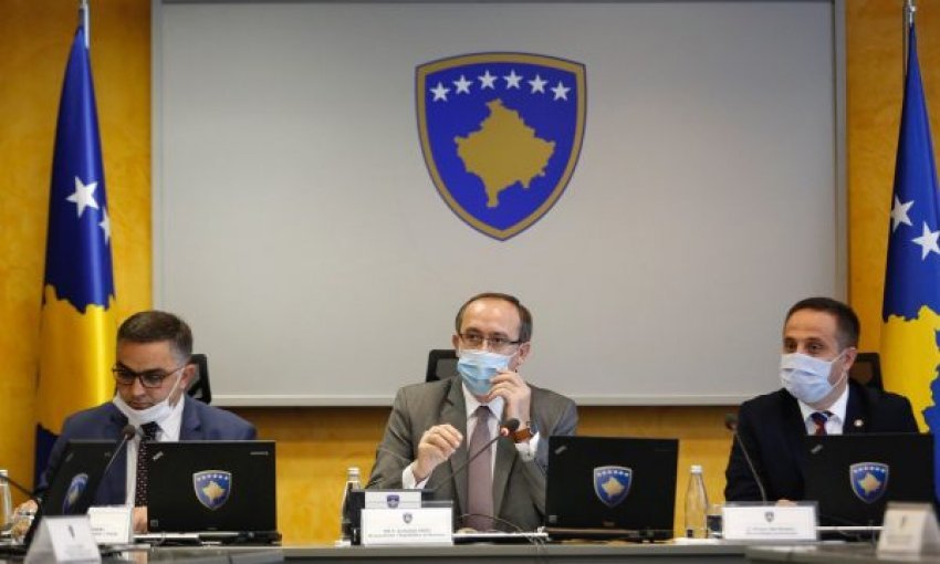 w 13 - Mblidhet Qeveria e Kosovës, merr këto vendime lidhur me menaxhimin e pandemisë