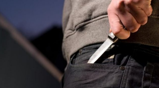 w 12 - Arrestohet një i mitur në Ferizaj, pasi therri me thikë një tjetër