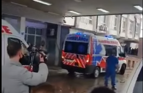 w 17 - Nisen për në Austri dy prej të lënduarve nga shpërthimi i bombolës në Ferizaj (VIDEO)