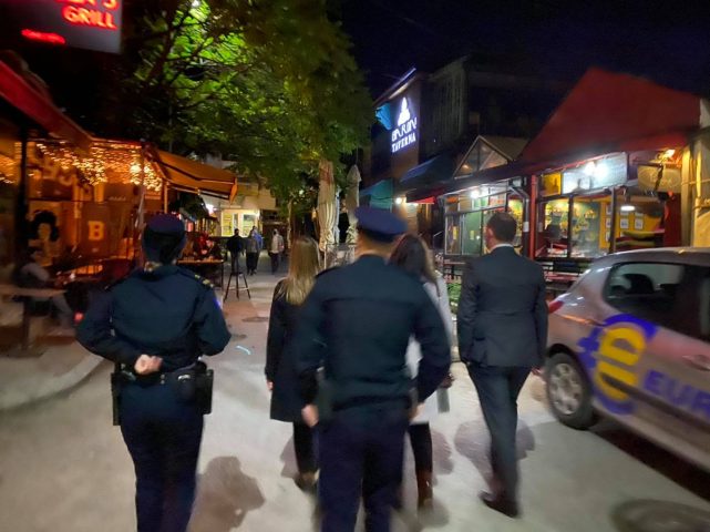 w 15 - Kërcënohen e pengohen në kryerjen e detyrës inspektorët sanitar në Ferizaj