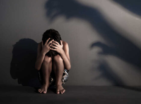 2021 3largeimg 1628823761 560x416 - Sulmi seksual ndaj 13-vjeçares në Ferizaj: Motra dhe dhëndri e shtynë të hynte në dhomë me një burrë