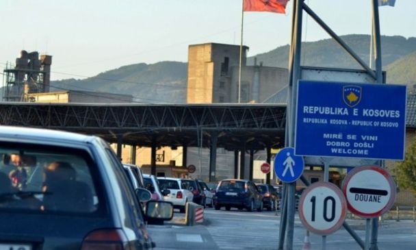 Kufiri Kosov Maqedoni1 - Zbutet masa për të hyrë në Kosovë