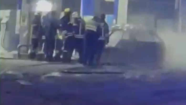 ED37534F F9BC 49AC 9C31 E1FCBFF5B6AF - Vdes personi që gjendej në veturën e përfshirë nga zjarri në një pompë derivatesh në magjistralen Prishtinë – Ferizaj
