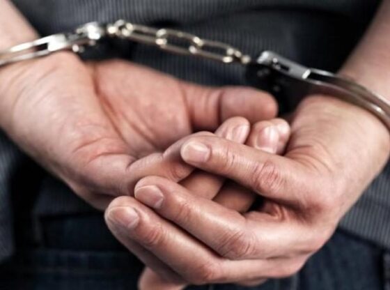 arreston 800x4501 1 560x416 - ​Arrestohet një person i kërkuar në Ferizaj