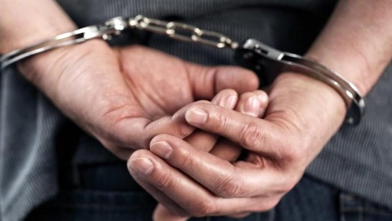 arreston 800x4501 1 - ​Arrestohet një person i kërkuar në Ferizaj