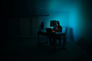 deep web cover 300x200 - Çfarë Është Dark Web dhe Pse Duhet të Kujdeseni?